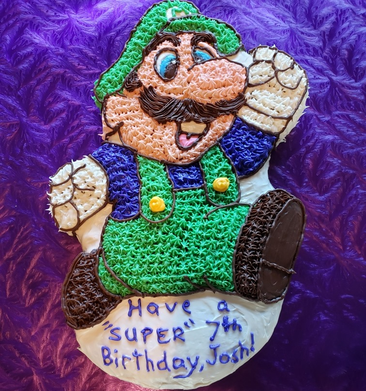Cake Pan image showing a Luigi-shaped birthday cake