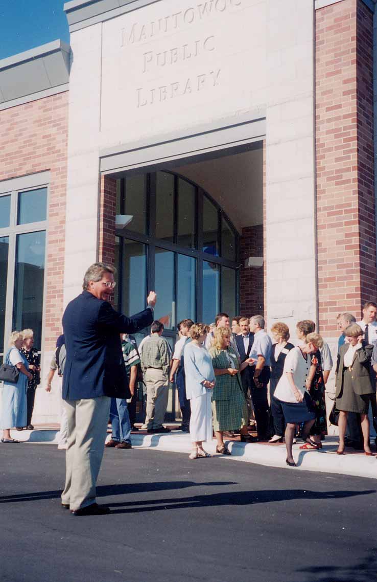Crowds gather at MPL doors on first day of building opening