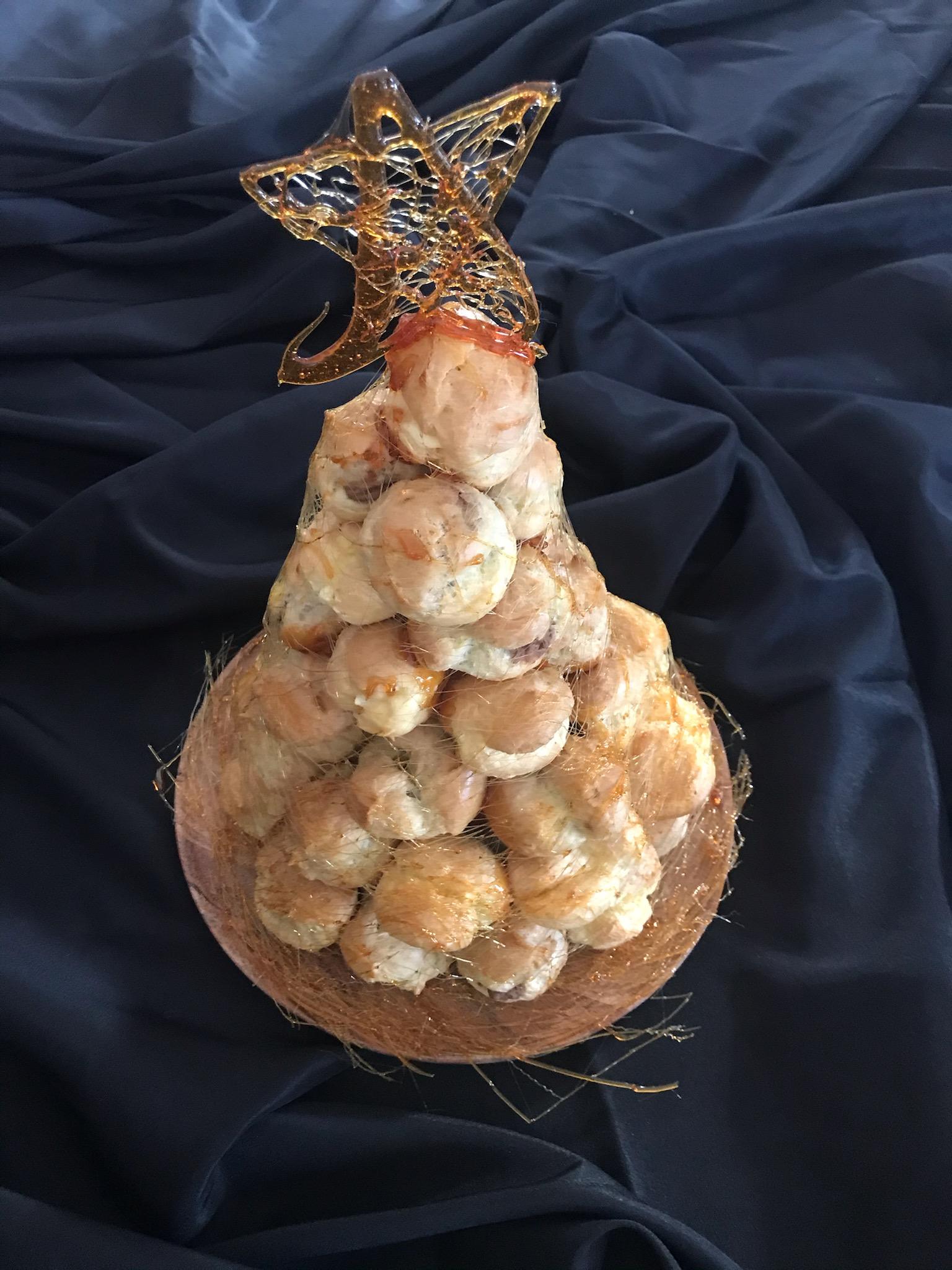 Christmas tree croquembouche