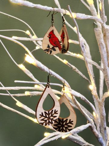 Winter earrings sample